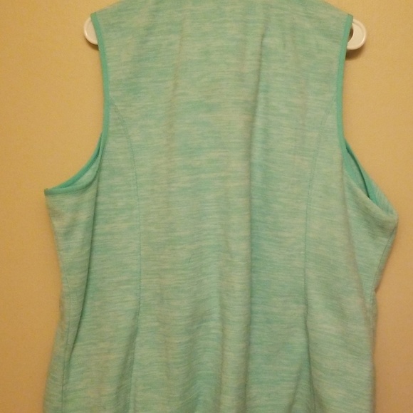 Vest - Picture 3 of 3